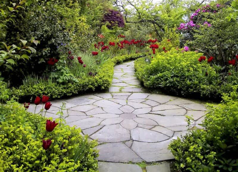 Bahçe Sert Zemin ve Yürüyüş Yolu