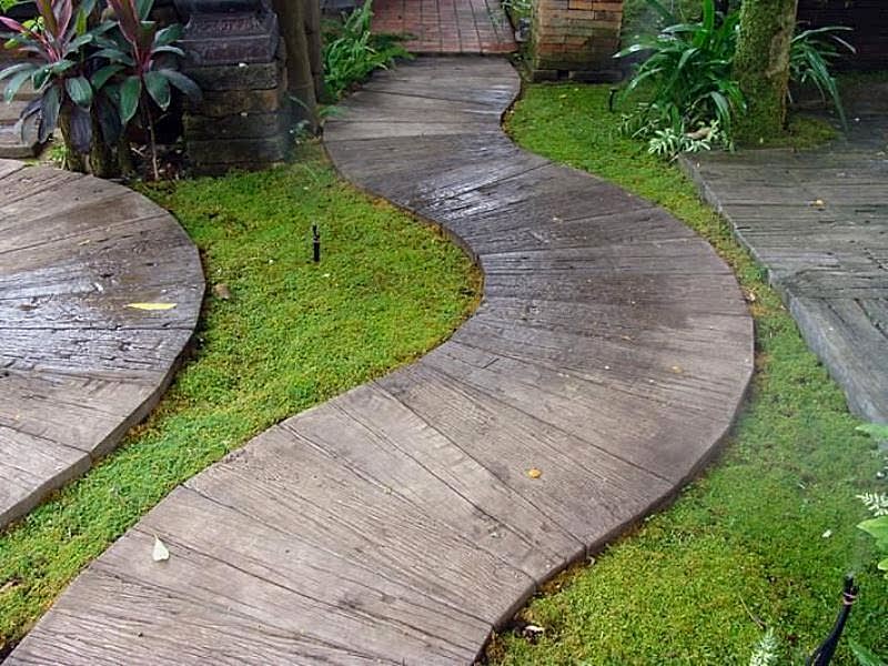 Bahçe Sert Zemin ve Yürüyüş Yolu